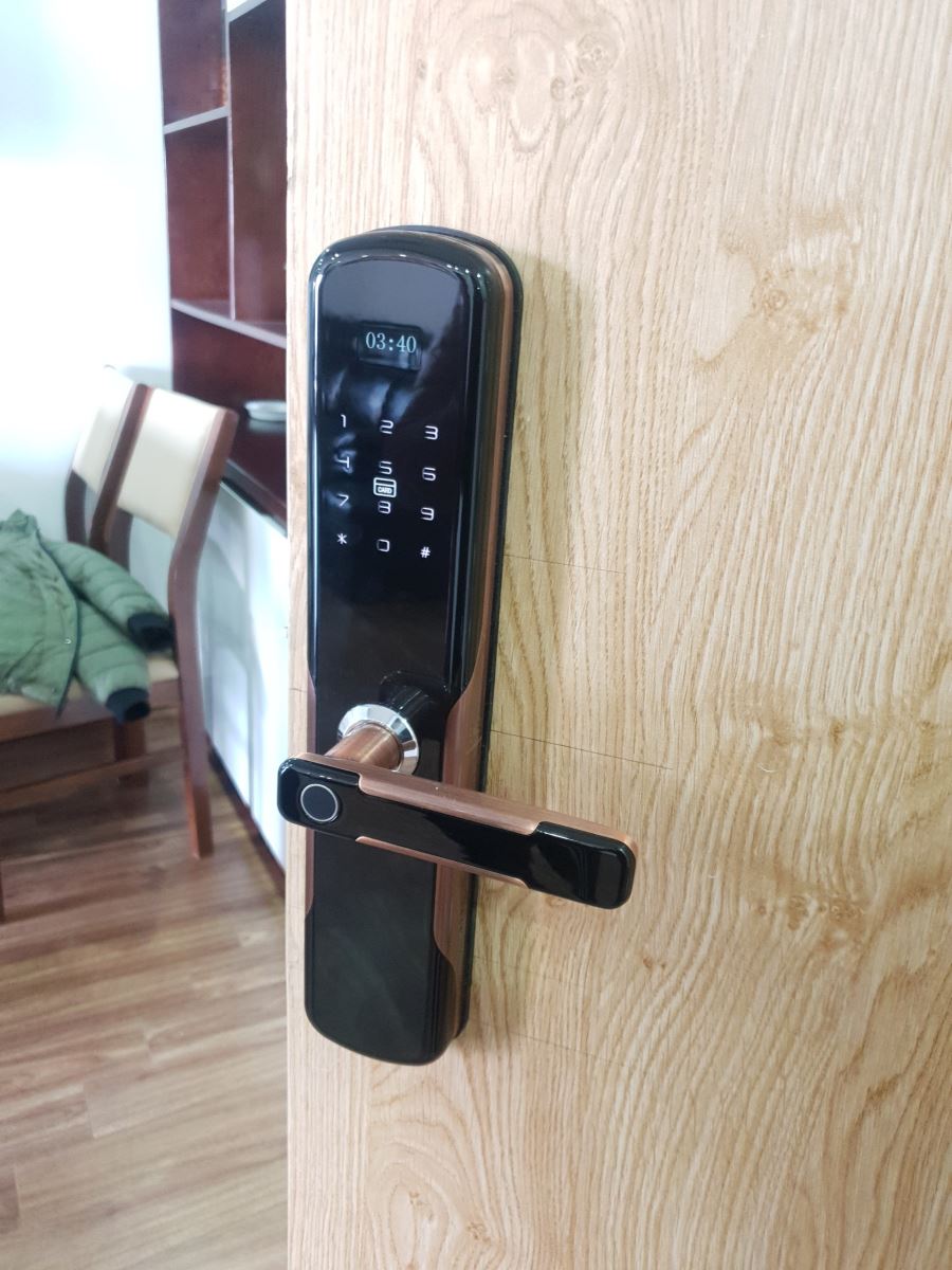 Địa chỉ bán khóa cửa kính hcm giá rẻ, chính hãng- Kassler Việt Nam-1 Địa chỉ bán khóa cửa kính hcm giá rẻ, chính hãng- Kassler Việt Nam-1
